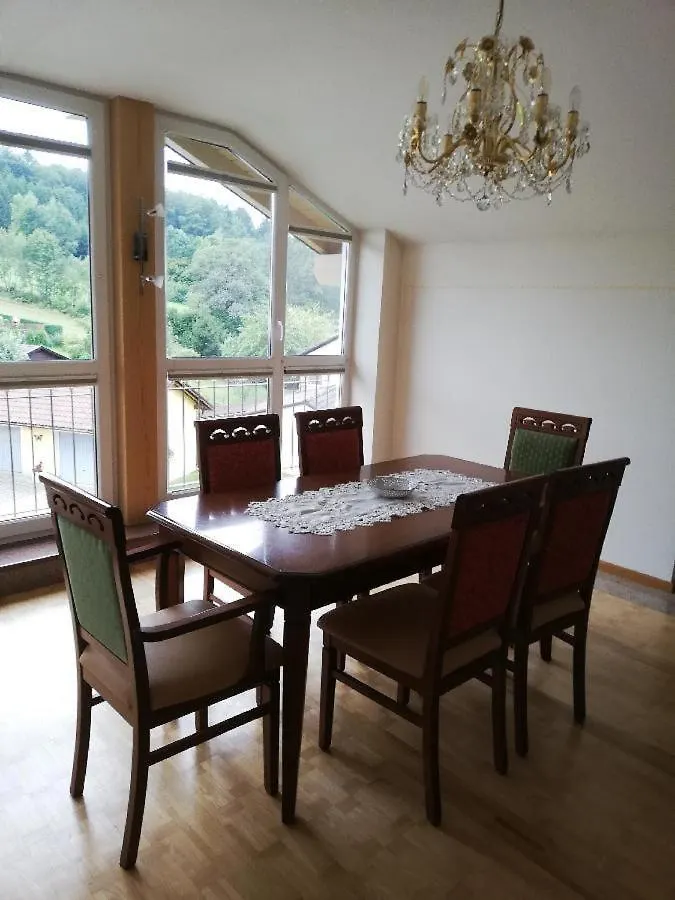 Ferienwohnung Rosemarie Wagner غرافناو شقة